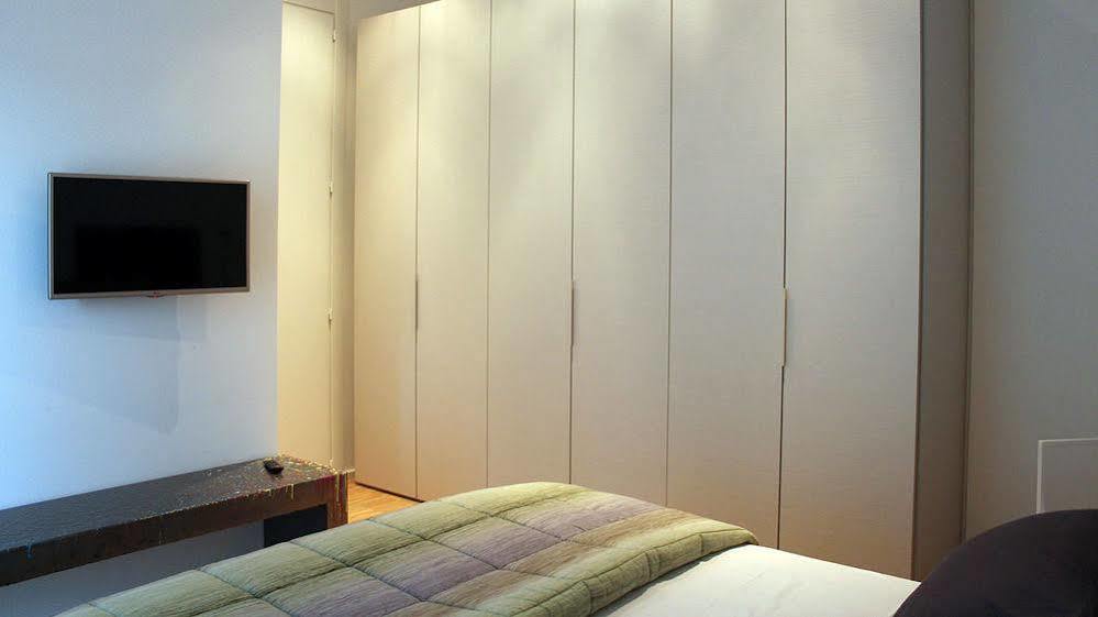 Residenza Domo Apartment Porto SantʼElpidio Екстериор снимка