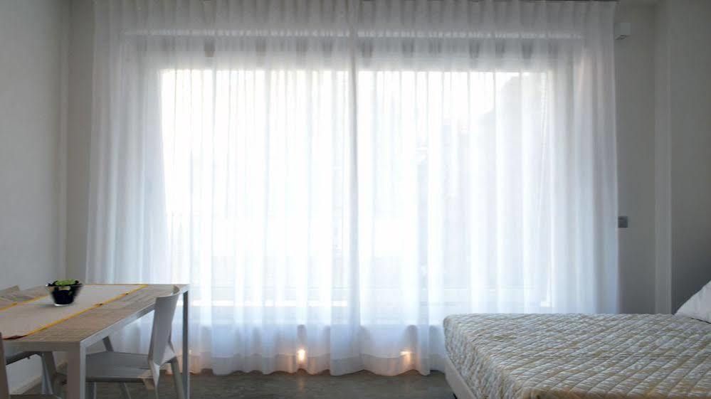 Residenza Domo Apartment Porto SantʼElpidio Екстериор снимка