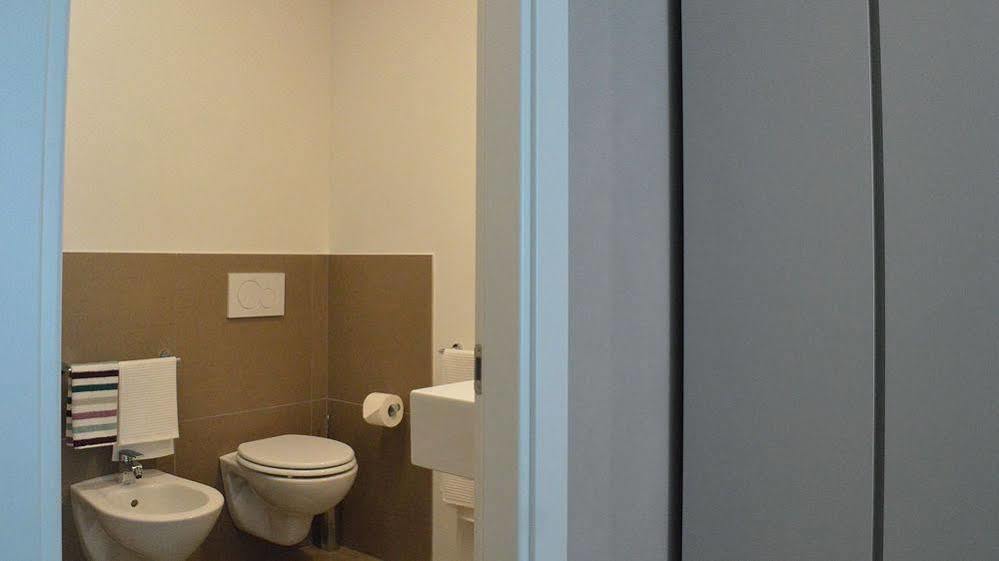 Residenza Domo Apartment Porto SantʼElpidio Екстериор снимка