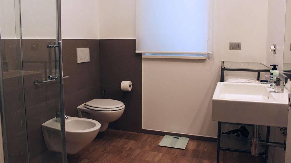 Residenza Domo Apartment Porto SantʼElpidio Екстериор снимка